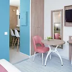 Residhome Aeroport 3* Nice