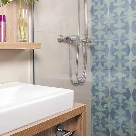 Residhome Aeroport アパートホテル