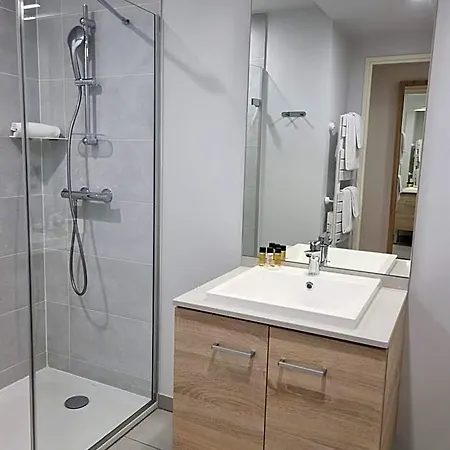 Residhome Aeroport 3* 니스
