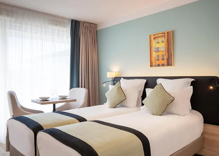 Residhome Aeroport Aparthotel Nizza
