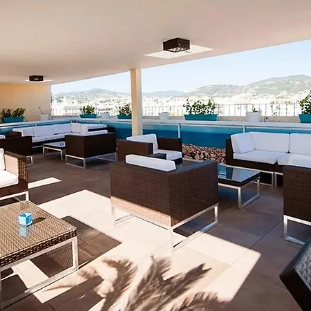 Residhome Aeroport ניס