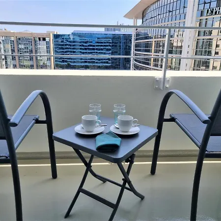 מלון דירות Residhome Aeroport 3*