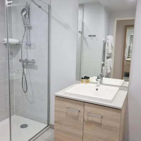 Residhome Aeroport 3*