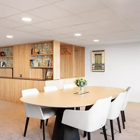 Residhome Aeroport Aparthotel Nizza