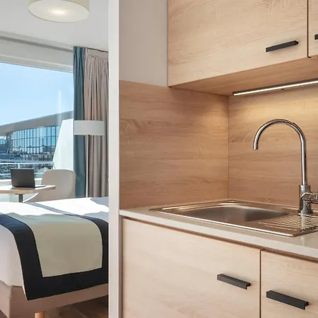 Residhome Aeroport מלון דירות