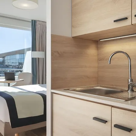 Residhome Aeroport 3* Ницца