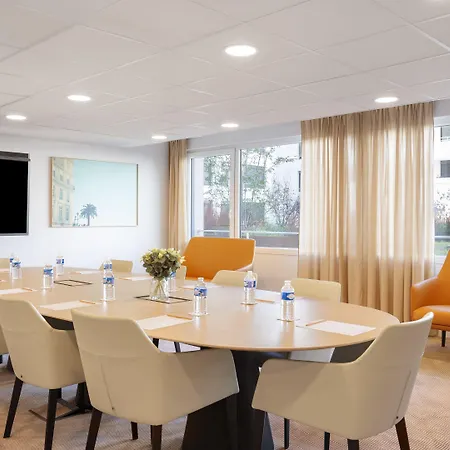 Residhome Aeroport Nice